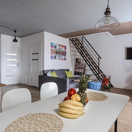 Stylish Apartment In The City Center Of Warschau Exterior foto