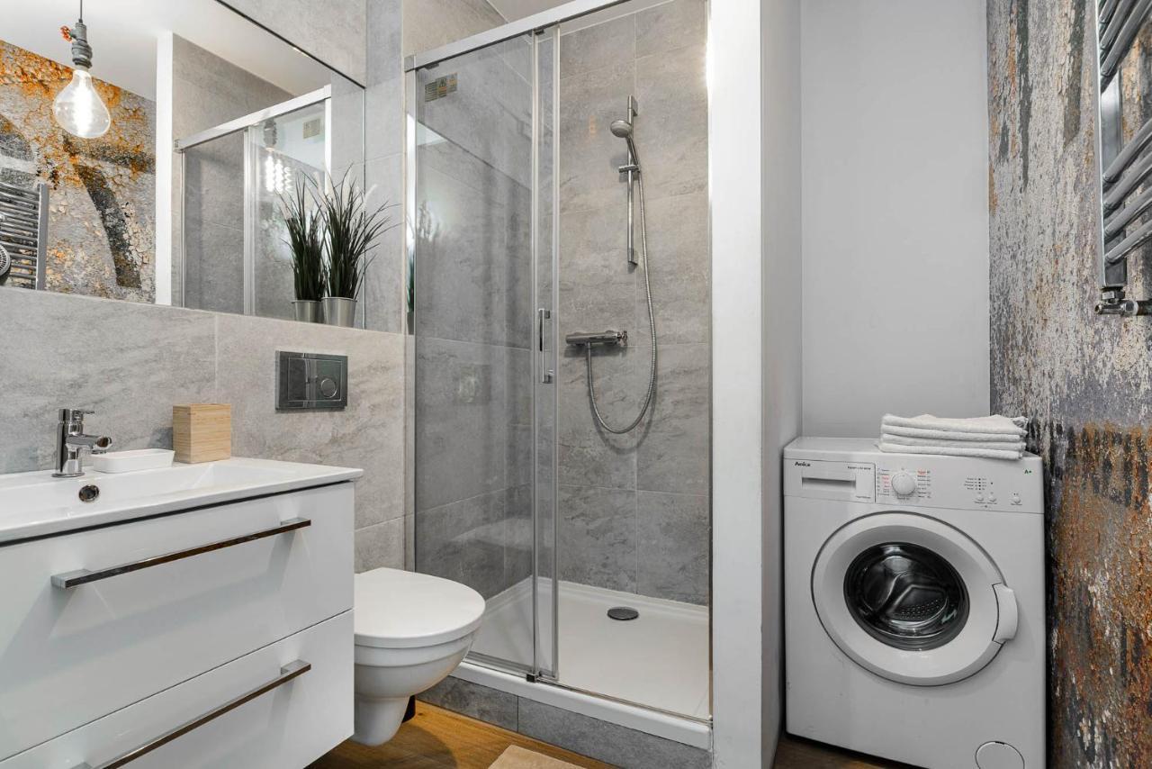 Stylish Apartment In The City Center Of Warschau Exterior foto